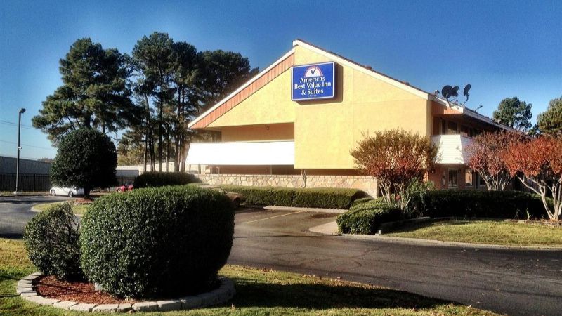 Americas Best Value Inn & Suites Little Rock at Scott Hamilton Dr, photo 7