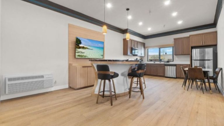 Aspire Inn Studios & Spas