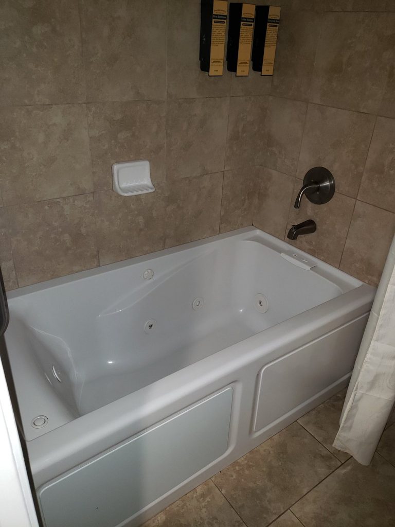 Best Western Plus Diamond Valley Inn