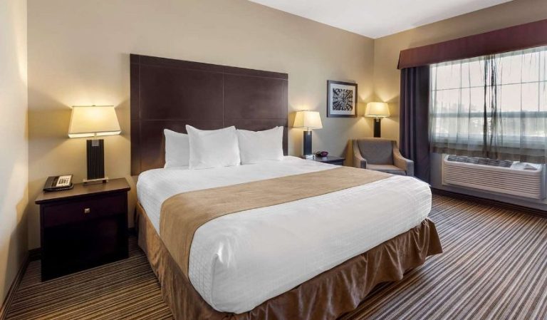 Best Western Plus Fort Saskatchewan Inn & Suites