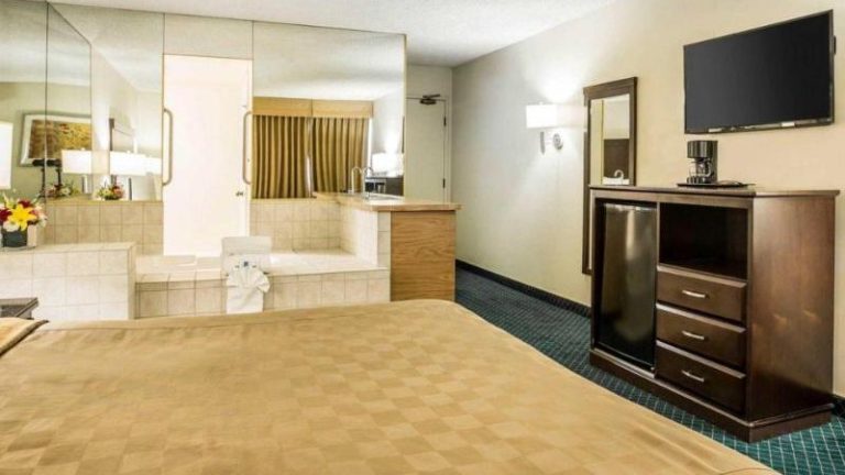 California Inn and Suites Bakersfield