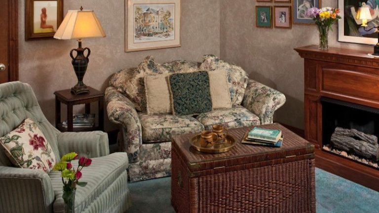 Cliff Cottage Bed and Breakfast Inn