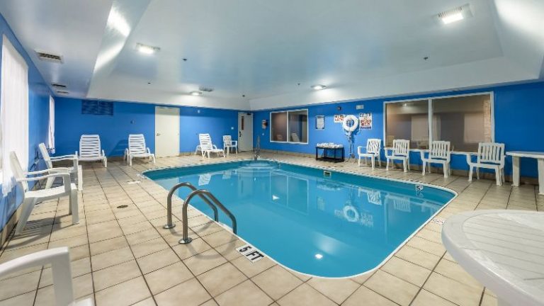 Comfort Inn & Suites Dayton Northwest – Englewood