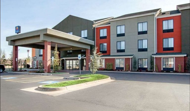 Comfort Inn & Suites Norman near University