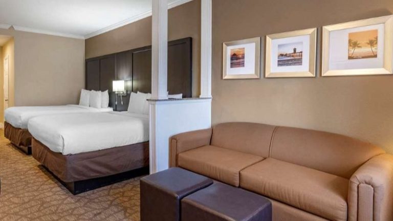 Comfort Inn & Suites Huntington Beach