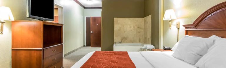 Comfort Suites