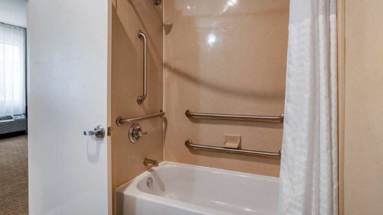 Comfort Suites Mobile West Tillmans Corner