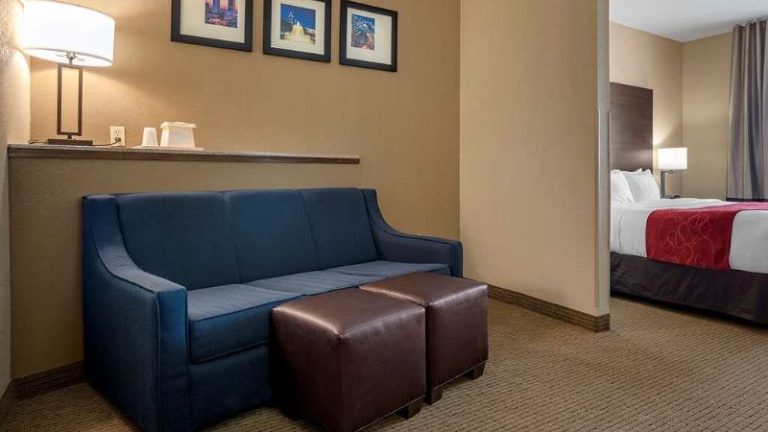 Comfort Suites Mobile West Tillmans Corner