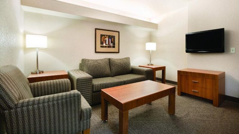 Days Inn by Wyndham Calgary Airport – Prairie Crest Calgary Airport by IHG
