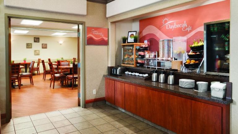 Days Inn by Wyndham Calgary Airport – Prairie Crest Calgary Airport by IHG