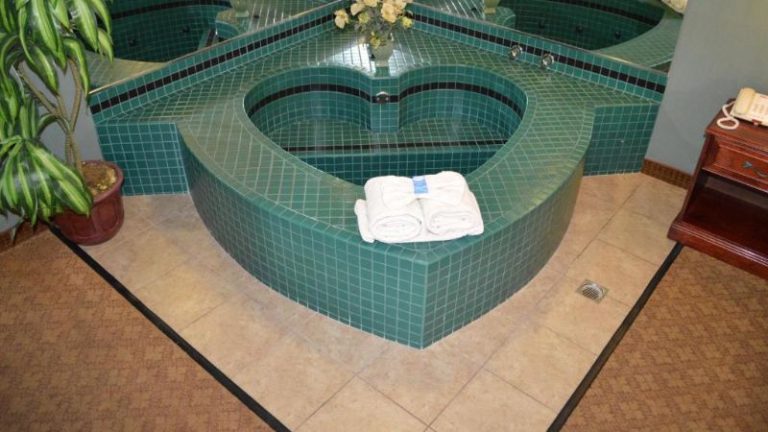 Dynasty Suites Redlands