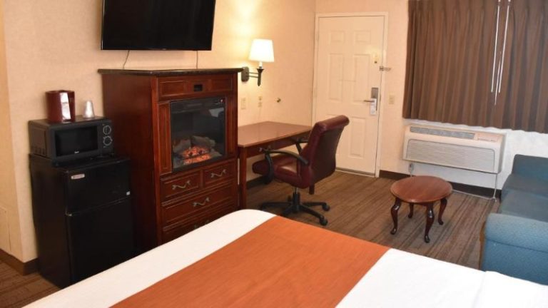 Dynasty Suites Redlands