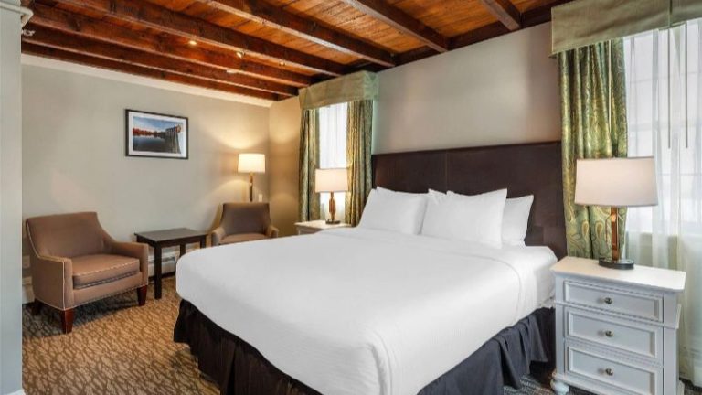 Essex Street Inn & Suites, Ascend Hotel Collection
