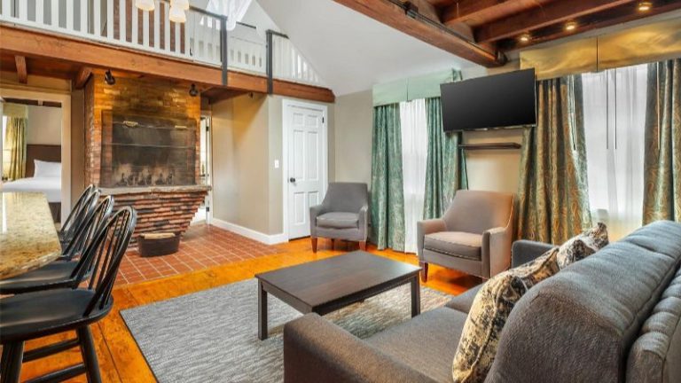 Essex Street Inn & Suites, Ascend Hotel Collection