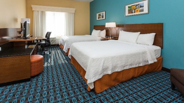 Fairfield Inn & Suites Des Moines West