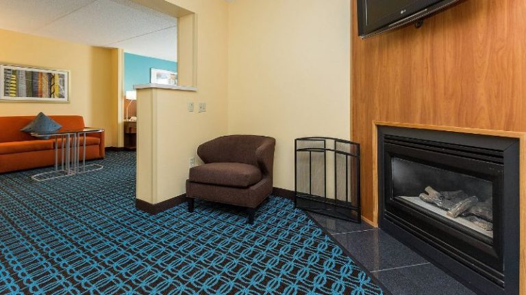 Fairfield Inn & Suites Des Moines West