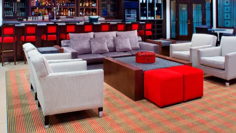 Four Points by Sheraton Winnipeg South