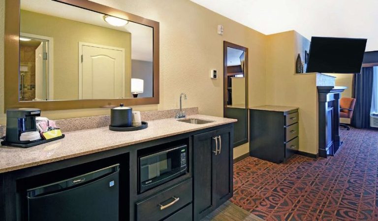 Hampton Inn & Suites Milwaukee/franklin