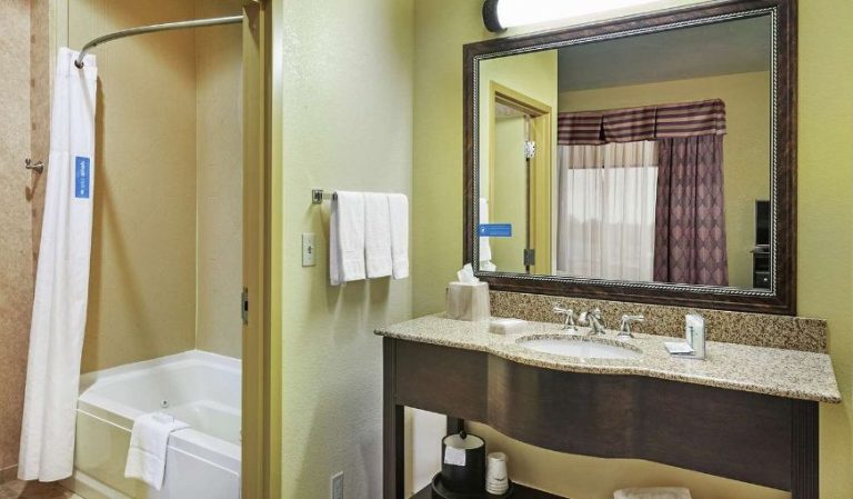 Hampton Inn & Suites Tulsa North/Owasso