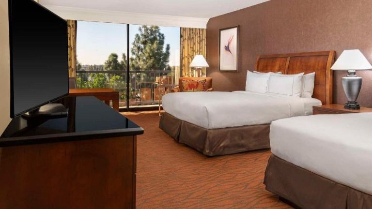 Hilton Orange County/Costa Mesa