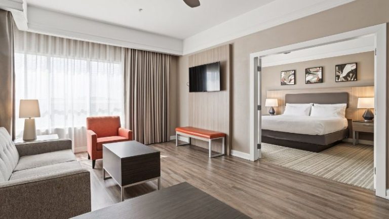Holiday Inn Baton Rouge College Drive I-10 By IHG