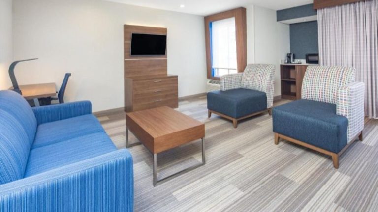 Holiday Inn Express San Diego Airport-Old Town by IHG