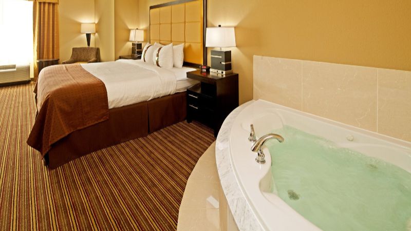 Holiday Inn Mobile – Airport