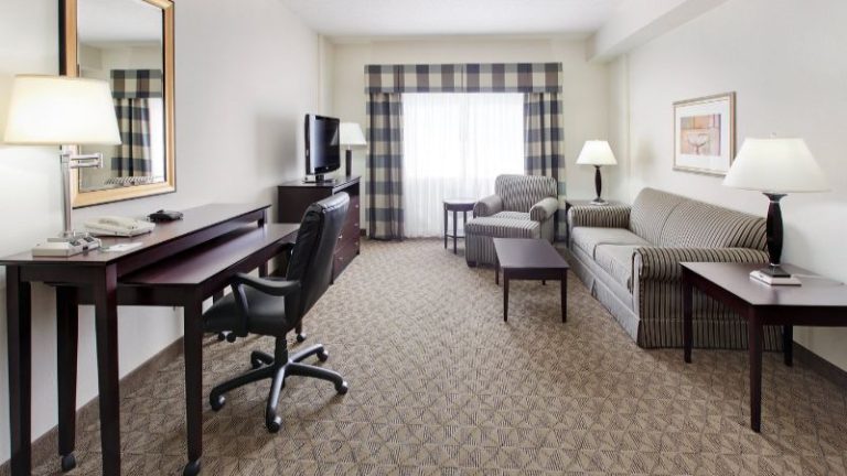 Holiday Inn Springdale/fayetteville Area By IHG