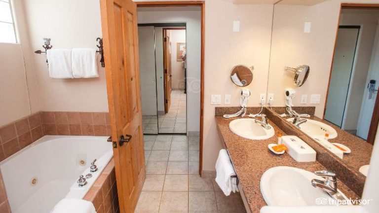 Inn at Eagle Mountain