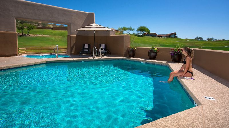 Inn at Eagle Mountain, room with private jacuzzi, photo 6
