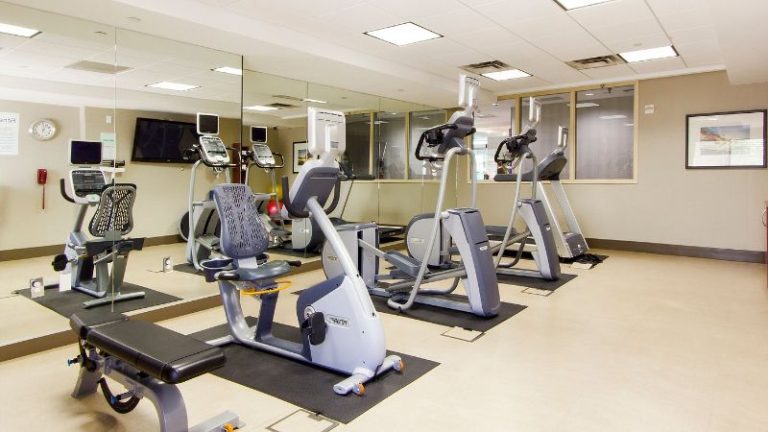 Holiday Inn & Suites Scottsdale North – Airpark by IHG