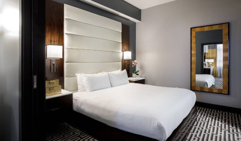 Hotel Metro, Autograph Collection