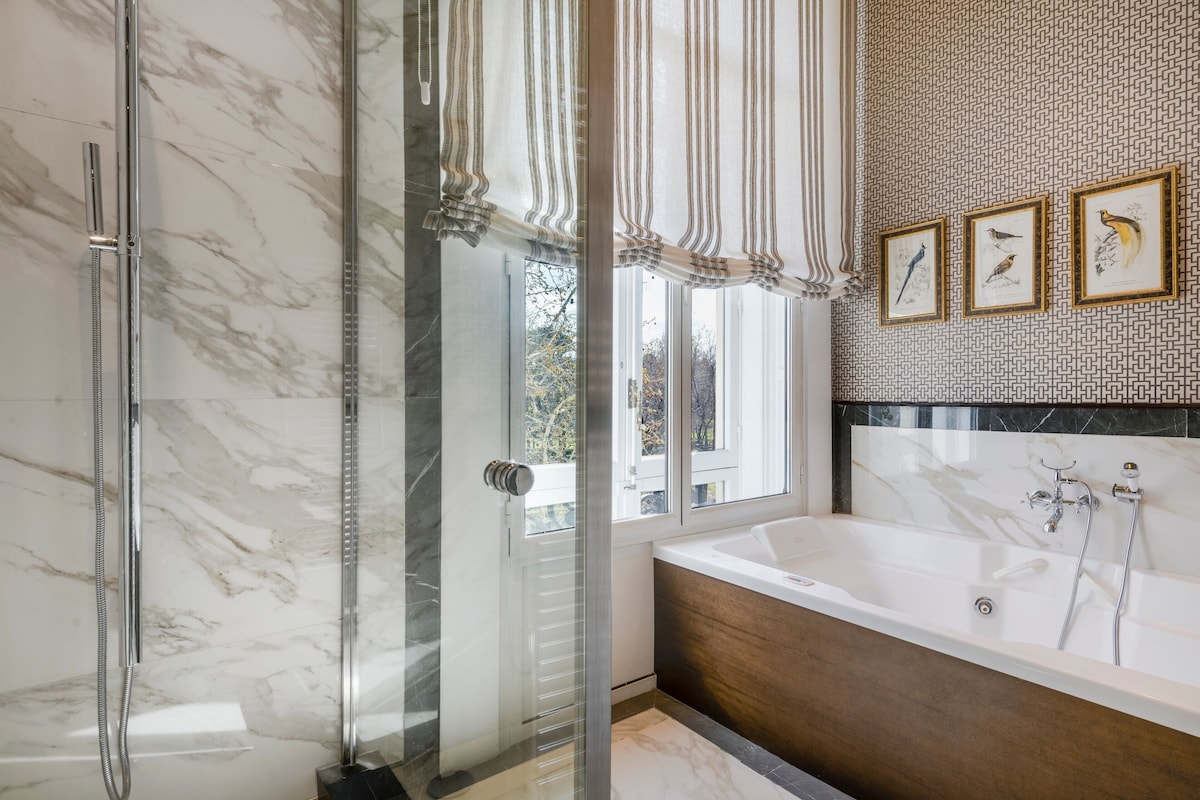 Hotel Palacio Del Retiro, Autograph Collection, habitación con jacuzzi privado