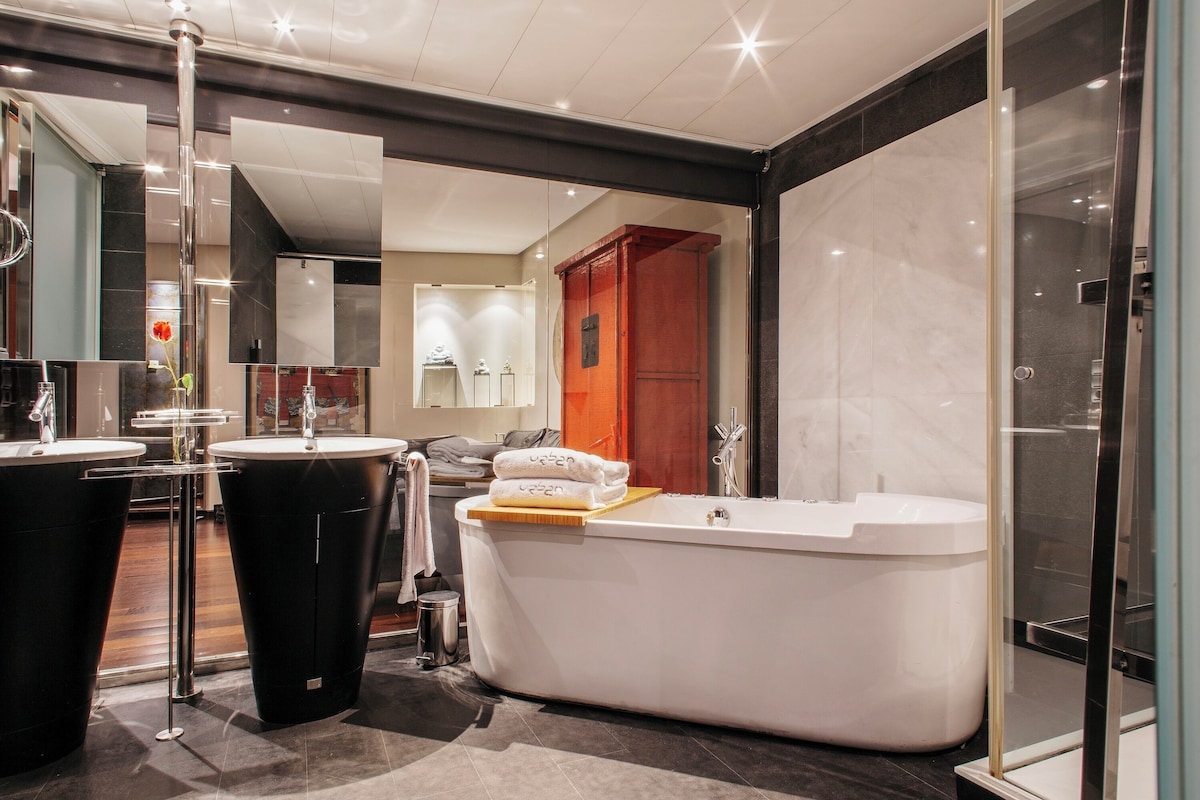 Hotel Urban, habitación con jacuzzi privado