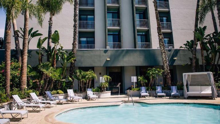 Hyatt Regency Newport Beach West