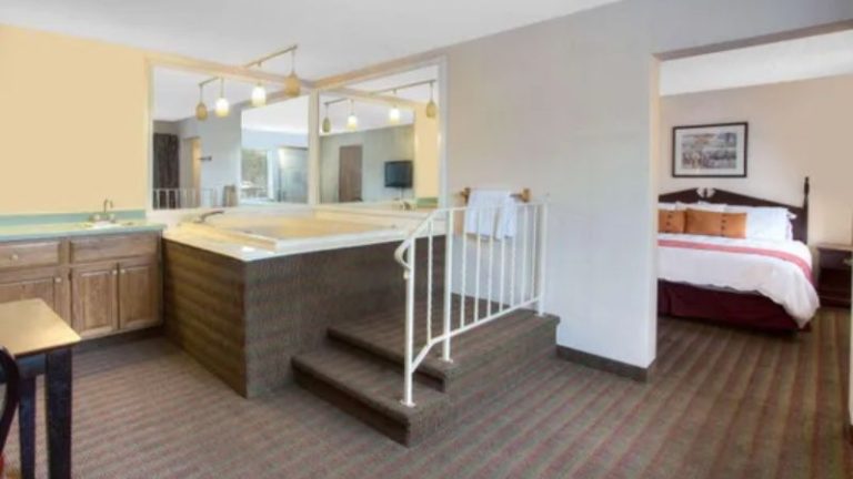 I-80 Inn & Suites