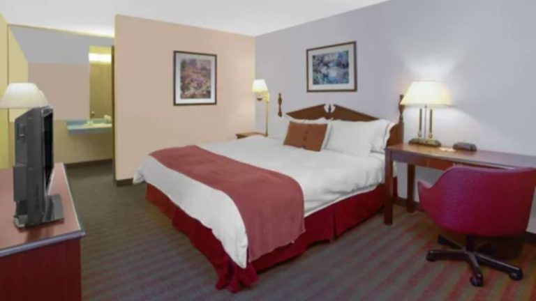 I-80 Inn & Suites