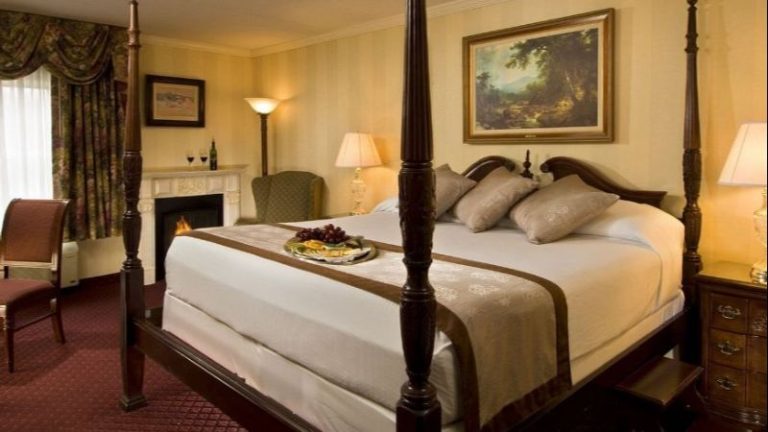 John Carver Inn & Spa