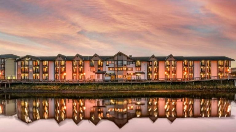 Kathryn Riverfront Inn, Ascend Hotel Collection