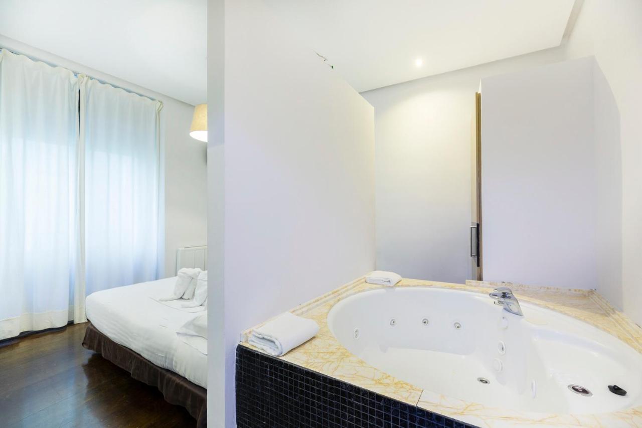 Madrid House Rooms, habitación con jacuzzi privado