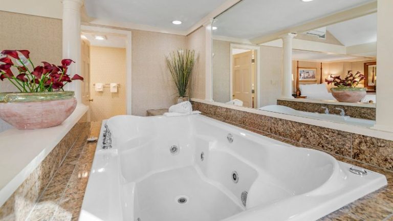 Meadowmere Resort – Ogunquit, ME
