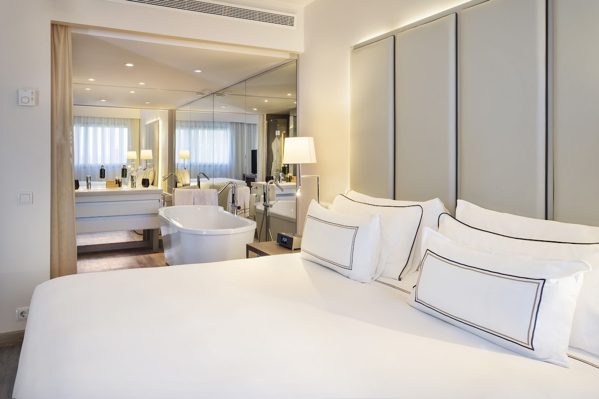 Meliá Lebreros, habitación con jacuzzi privado