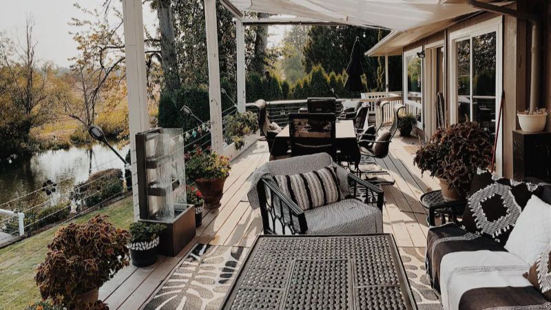 On the river with your own private boat, room with private jacuzzi, photo 6