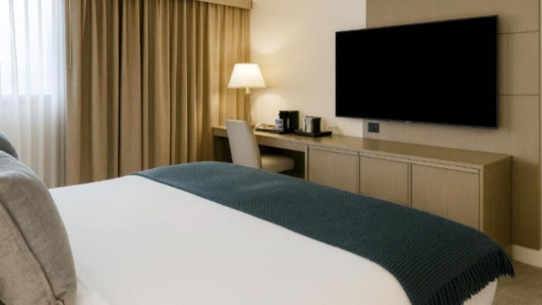 Ontario Airport Hotel and Conference Center