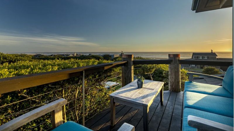 Panoramic Ocean Views, Game Room, New Hot Tub, room with private jacuzzi, photo 8