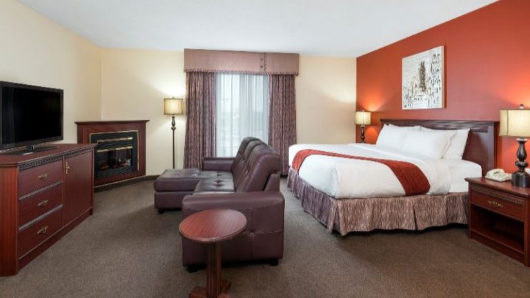 Le Parc Gatineau, Tapestry Collection by Hilton