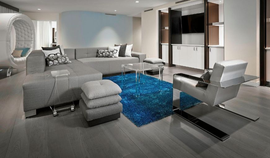 Renaissance Edmonton Airport Hotel, room with private jacuzzi, photo 5