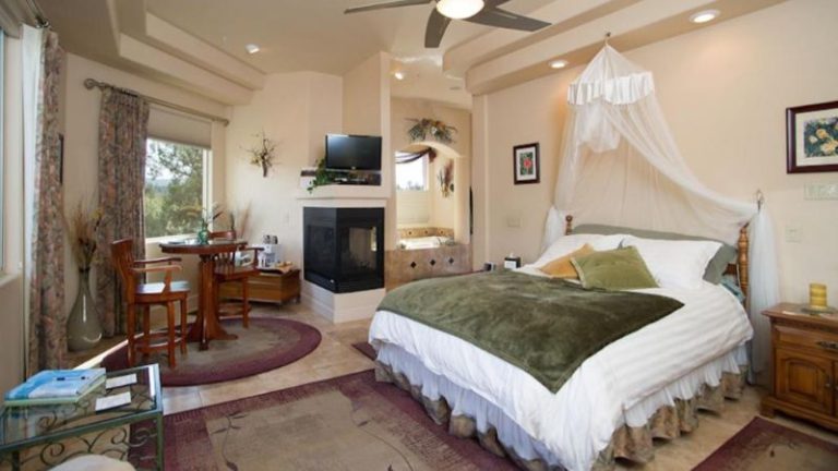 Sedona Cathedral Hideaway B&B & Spa