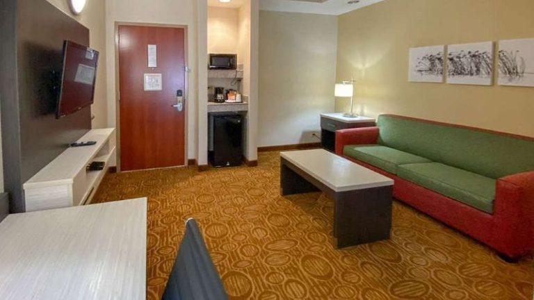Sleep Inn & Suites Springdale West