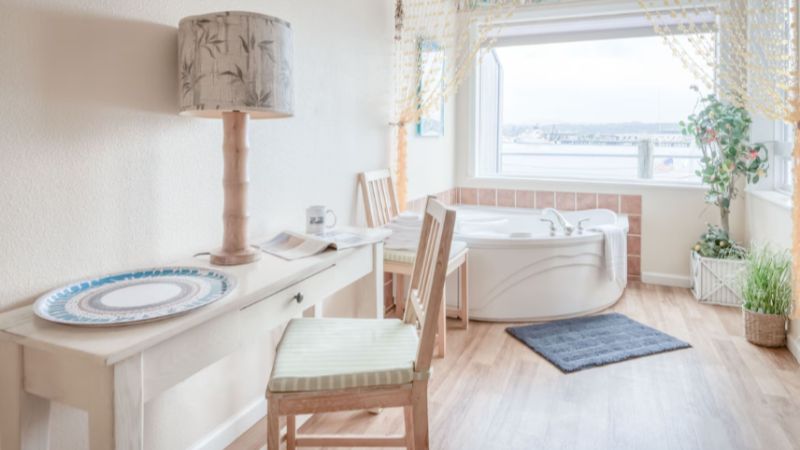 Surfer Dude – Anchor Pier Lodge